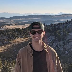 Meet your Posher, Adam